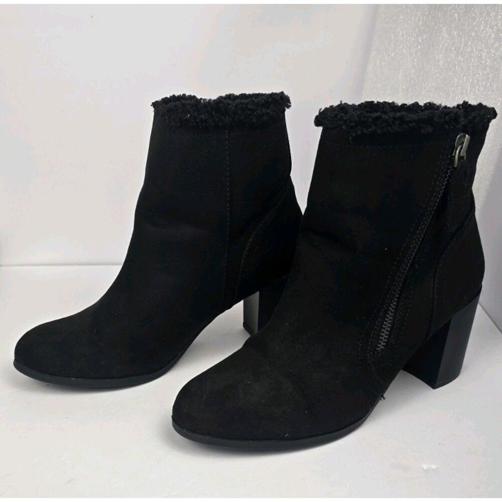 A new day Black Women's Ankle Boots Chunky Block Heel Side Zip  size 8.